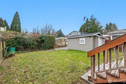8211 20th Avenue NE, Seattle, WA 98115 - Photo 29