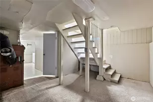 8211 20th Ave NE, Seattle, WA 98115 - Photo 27