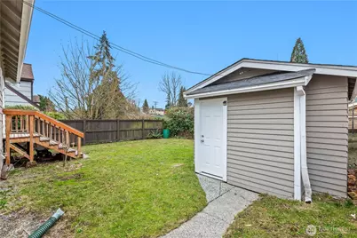 8211 20th Avenue NE, Seattle, WA 98115 - Photo 35