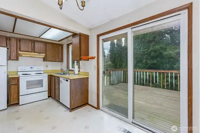 2330 171st Place SE, Bothell, WA 98012 - Photo 9