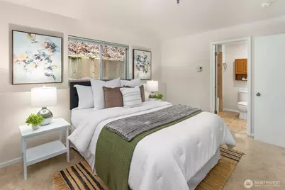 3520 Lake Washington Boulevard SE #105, Bellevue, WA 98006 - Photo 17