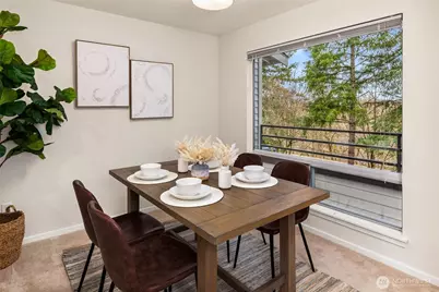 3520 Lake Washington Boulevard SE #105, Bellevue, WA 98006 - Photo 15