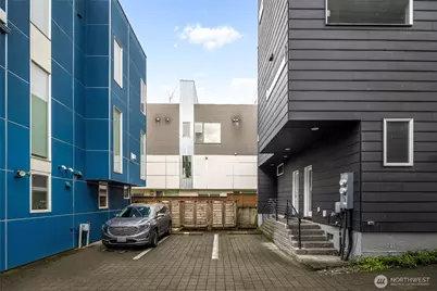 1764 C 18th Avenue S, Seattle, WA 98144 - Photo 31