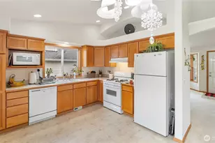 4471 E Broadway St, Mount Vernon, WA 98274 - Photo 9