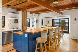 15451 Harvey Rd NE, Bainbridge Island, WA 98110 - Photo 13