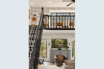 15451 Harvey Road NE, Bainbridge Island, WA 98110 - Photo 19