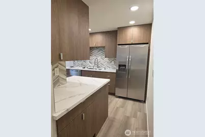 4100 Lake Washington Boulevard N #A202, Renton, WA 98056 - Photo 7