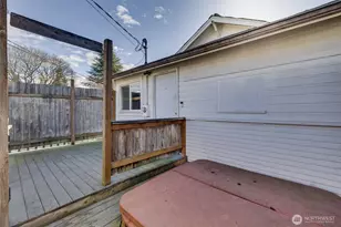 3015 Victor Pl, Everett, WA 98201 - Photo 17