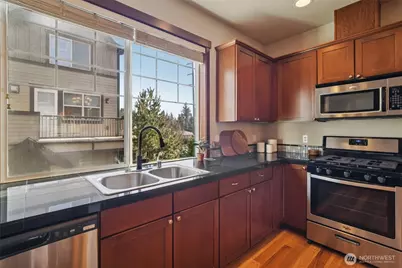 19439 1st Avenue S #E3, Normandy Park, WA 98148 - Photo 11