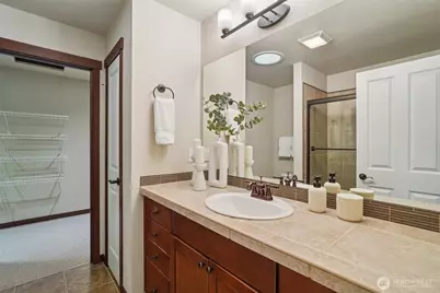 19439 1st Avenue S #E3, Normandy Park, WA 98148 - Photo 15