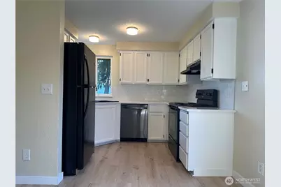 638 Bavarian Lane SE, Olympia, WA 98513 - Photo 7