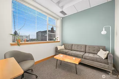 701 E Holly Street, Bellingham, WA 98225 - Photo 17