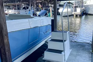 3911 Lake Washington Blvd SE, Bellevue, WA 98006 - Photo 5