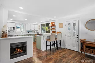 6916 Beverly Ln, Everett, WA 98203 - Photo 9