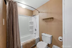 6916 Beverly Ln, Everett, WA 98203 - Photo 23