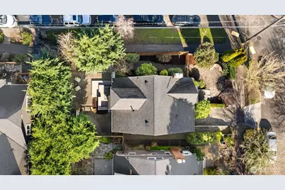 2301 42nd Avenue SW, Seattle, WA 98116 - Photo 19