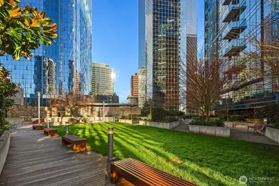 10700 NE 4th Street #2412, Bellevue, WA 98004 - Photo 31