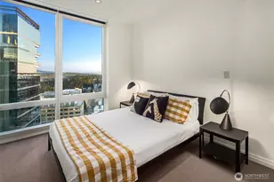 10700 NE 4th St, Bellevue, WA 98004 - Photo 27