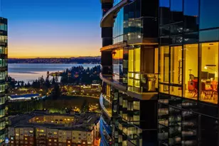 10700 NE 4th St, Bellevue, WA 98004 - Photo 7