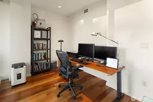 10700 NE 4th St, Bellevue, WA 98004 - Photo 23