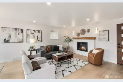 3232 26th Avenue W, Seattle, WA 98199 - Photo 5