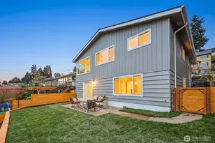 3232 26th Ave W, Seattle, WA 98199 - Photo 23