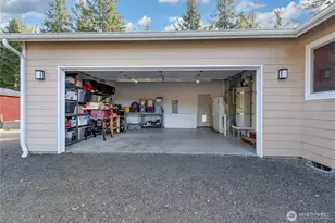 6814 300th St S, Roy, WA 98580 - Photo 5