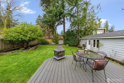 2527 72nd Avenue SE, Mercer Island, WA 98040 - Photo 23