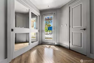 745 Bellevue Ave E, Seattle, WA 98102 - Photo 9