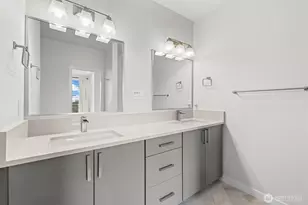 3300 NE 8014 31st Ave NW St, Seattle, WA 98115 - Photo 19