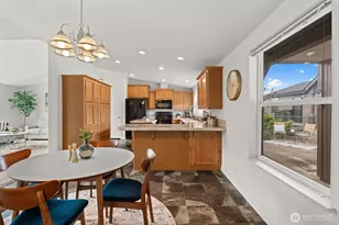 13814 21 Ave E, Tacoma, WA 98445 - Photo 9