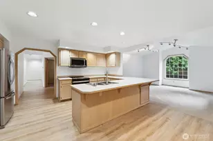 9227 232nd St SW, Edmonds, WA 98020 - Photo 7