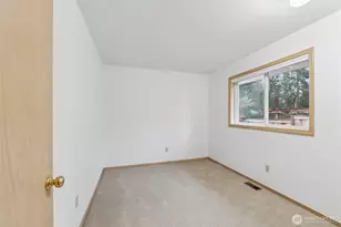 9227 232nd St SW, Edmonds, WA 98020 - Photo 25