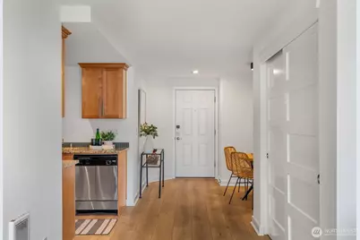 231 Belmont Avenue E #206, Seattle, WA 98102 - Photo 31