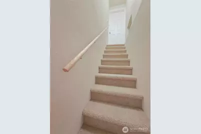 6220 Parker Road E, Sumner, WA 98390 - Photo 17