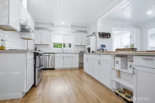 6220 Parker Rd E, Sumner, WA 98390 - Photo 15