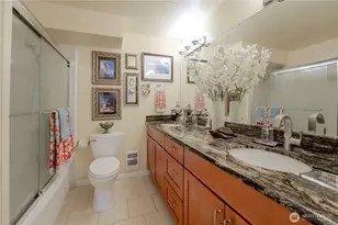 308 E Republican St, Seattle, WA 98102 - Photo 23