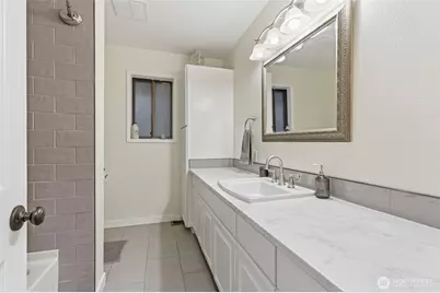 4053 Westside Highway, Castle Rock, WA 98611 - Photo 17