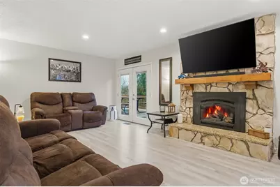 4053 Westside Highway, Castle Rock, WA 98611 - Photo 13