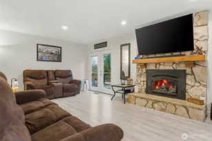 4053 Westside Hwy, Castle Rock, WA 98611 - Photo 13