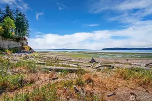 37110 Bay St, Hansville, WA 98340 - Photo 35