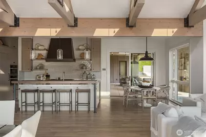 1918 94th Avenue NE, Clyde Hill, WA 98004 - Photo 9