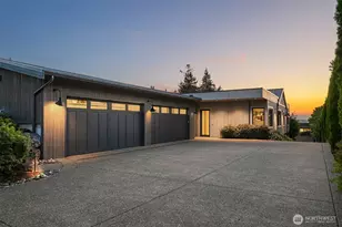 1918 94th Ave NE, Clyde Hill, WA 98004 - Photo 39