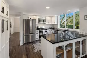 14720 NE 164th St, Woodinville, WA 98072 - Photo 11