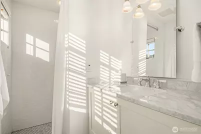 2020 Parkside Drive E, Seattle, WA 98112 - Photo 37