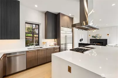 7128 NE 119th Place, Kirkland, WA 98034 - Photo 3