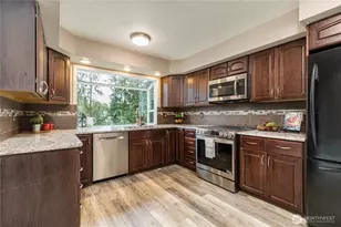 14203 SE 179th Pl, Renton, WA 98058 - Photo 13