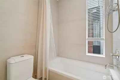 1321 S State Street #C, Seattle, WA 98144 - Photo 27