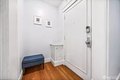 2132 5th Avenue #202, Seattle, WA 98121 - Photo 5