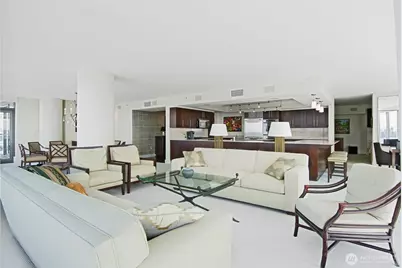 650 Bellevue Way NE #2404, Bellevue, WA 98004 - Photo 23